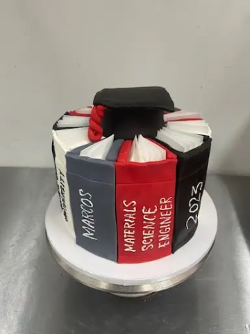 Graduation themed fondant cakes in Columbus, Ohio