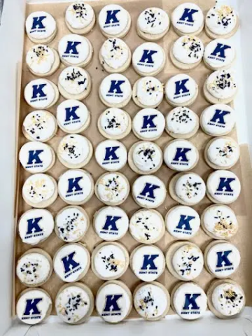 Graduation cookies in bulk for Columbus, Ohio (Available only during the months of May/June)